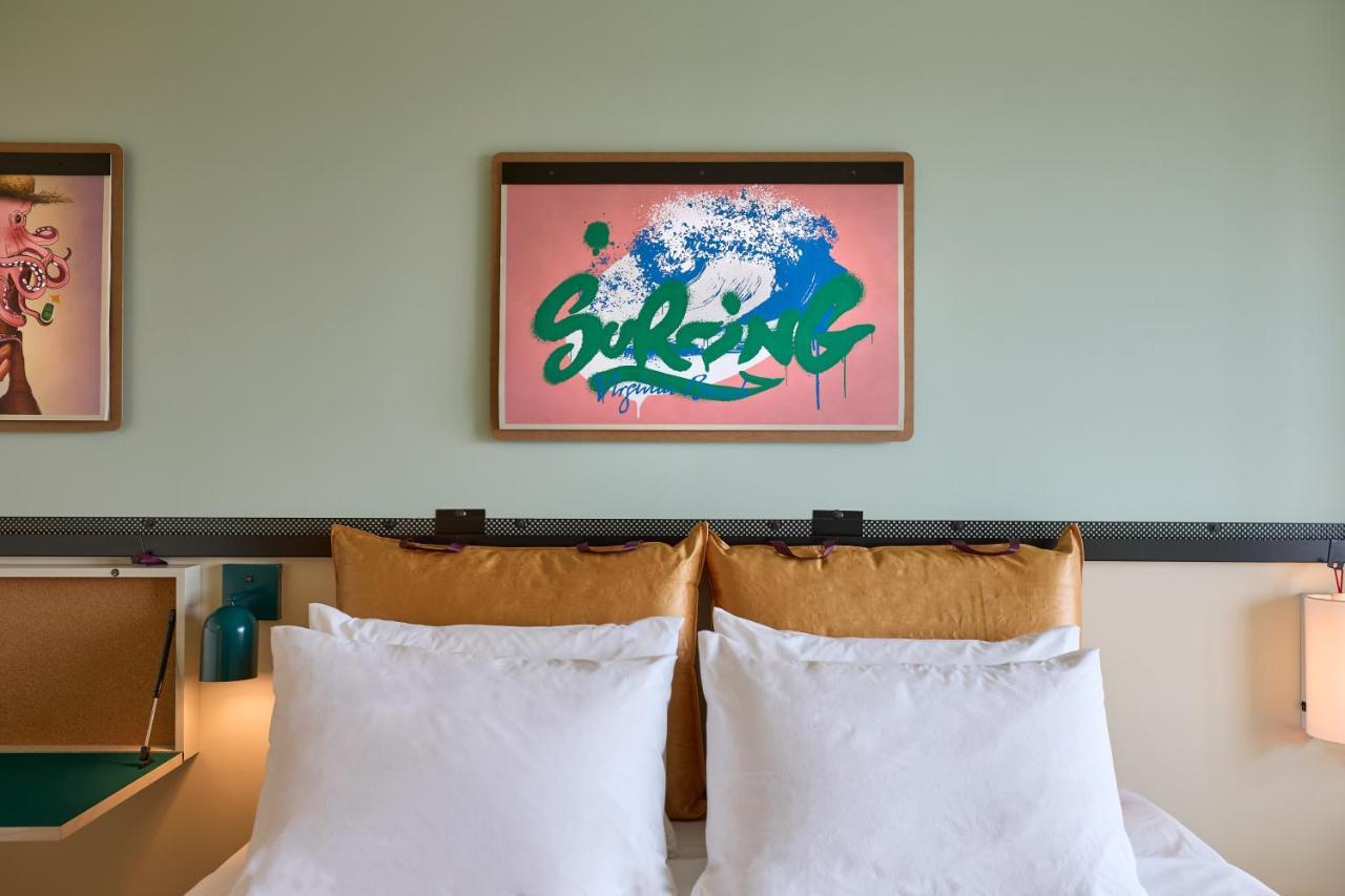 Moxy Virginia Beach Oceanfront Экстерьер фото